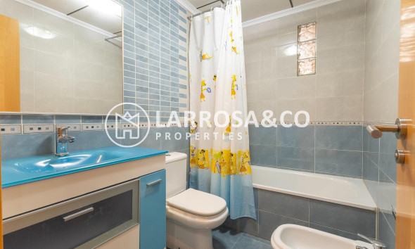 Resale - Apartment - Orihuela - Zona Centro