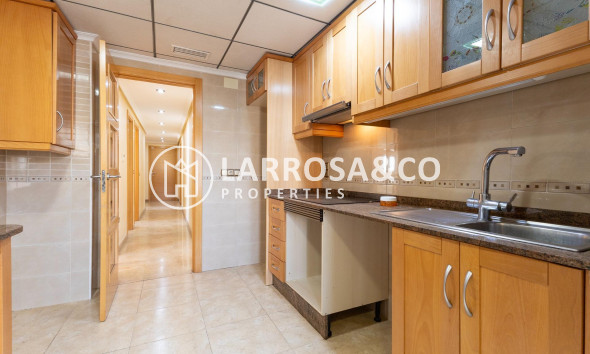 Resale - Apartment - Orihuela - Zona Centro