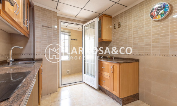 Resale - Apartment - Orihuela - Zona Centro