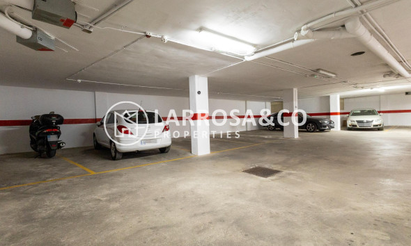 Resale - Apartment - Orihuela - Zona Centro