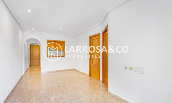 Resale - Apartment - Torrevieja - Centro