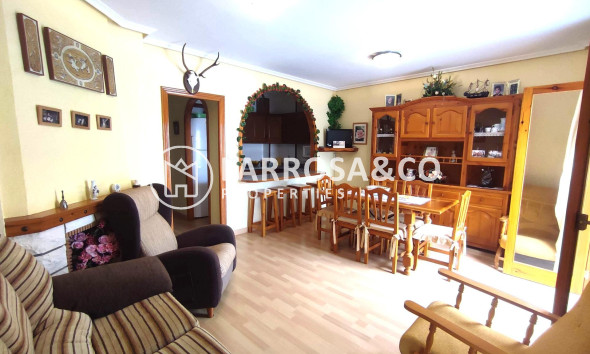 Resale - Apartment - Torrevieja - Centro