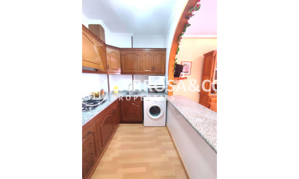 Resale - Apartment - Torrevieja - Centro