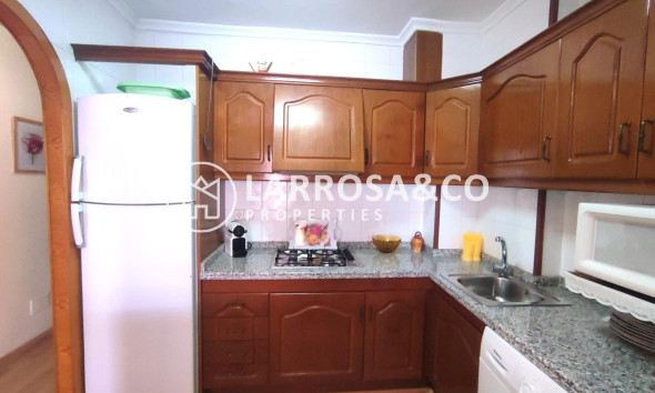 Resale - Apartment - Torrevieja - Centro