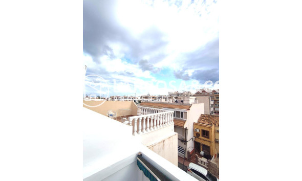 Resale - Apartment - Torrevieja - Centro