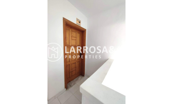 Resale - Apartment - Torrevieja - Centro