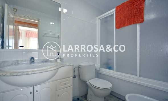 Resale - Apartment - Guardamar del Segura - Playa Moncayo Portico Mar