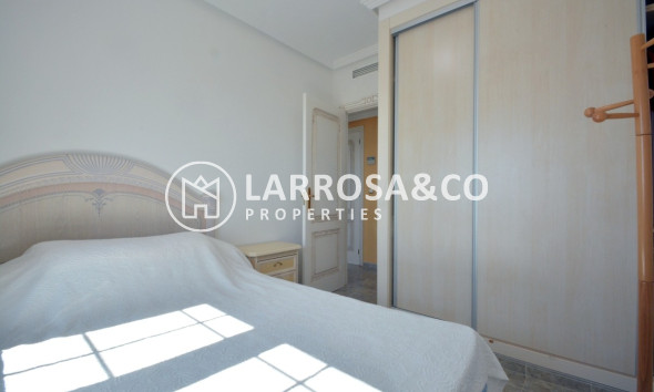 Resale - Apartment - Guardamar del Segura - Playa Moncayo Portico Mar