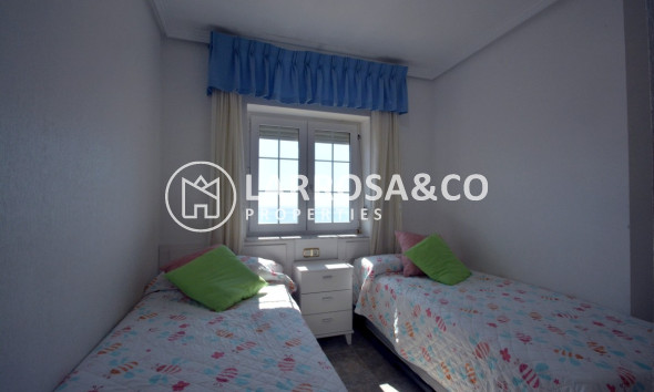 Resale - Apartment - Guardamar del Segura - Playa Moncayo Portico Mar