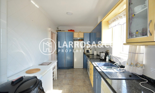 Resale - Apartment - Guardamar del Segura - Playa Moncayo Portico Mar