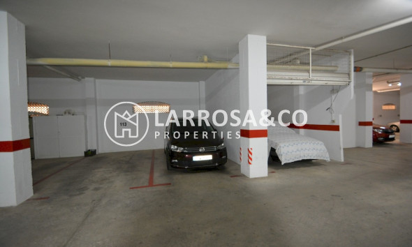 Resale - Apartment - Guardamar del Segura - Playa Moncayo Portico Mar