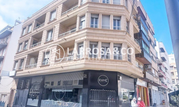 A Vendre - Building - Torrevieja - Centro