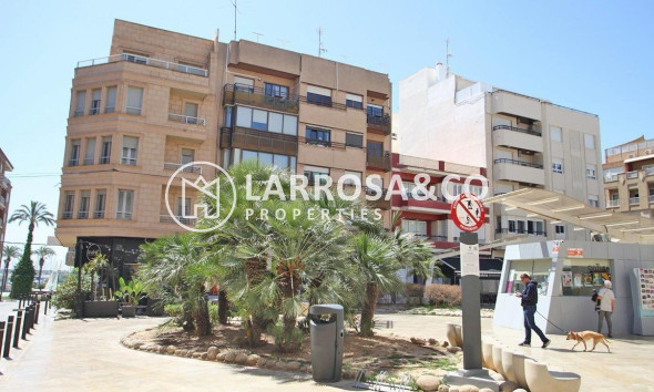 A Vendre - Building - Torrevieja - Centro