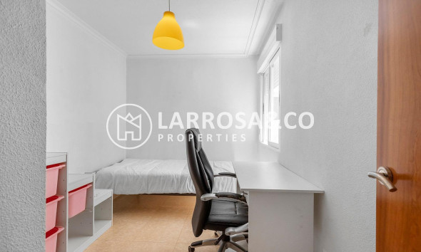A Vendre - Apartment - Torrevieja - Centro