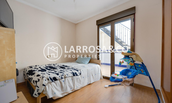 Herverkoop - Villa - Orihuela