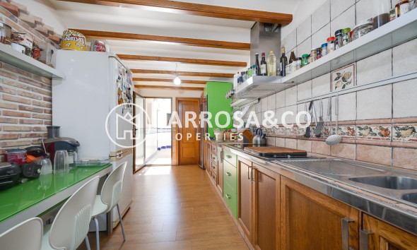 Herverkoop - Villa - Orihuela