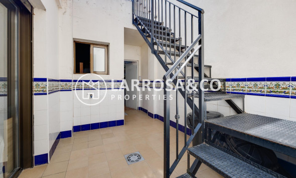 Herverkoop - Villa - Orihuela