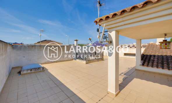 Herverkoop - Villa - Orihuela