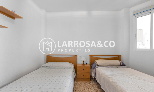 Reventa - Apartamento - Torrevieja - Playa del cura