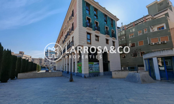 Долгосрочная аренда - Коммерческая площадь - Orihuela - Zona Centro