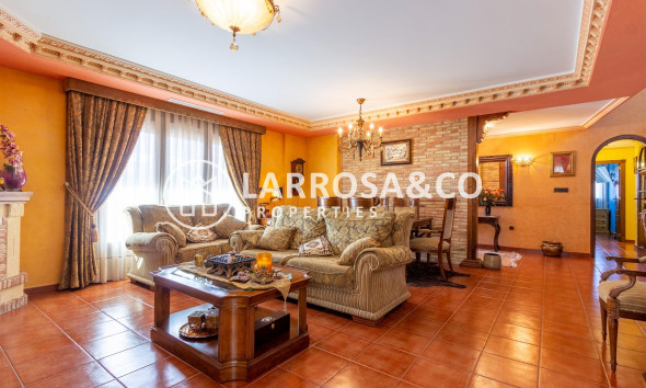 Resale - Semi-detached house - Orihuela - El Escorratel