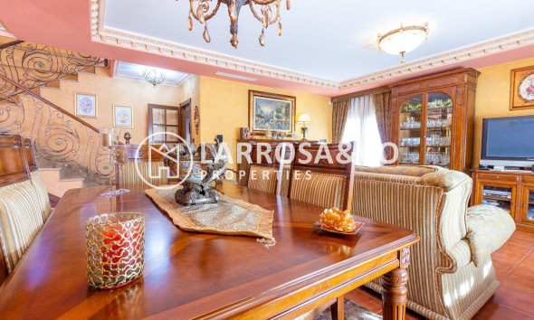 Resale - Semi-detached house - Orihuela - El Escorratel
