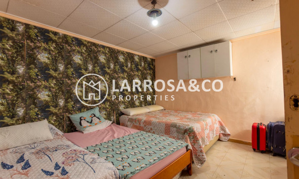 Reventa - Casa de campo - Orihuela - La Murada-Los Vicentes