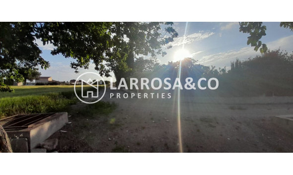 Reventa - Casa de campo - Dolores