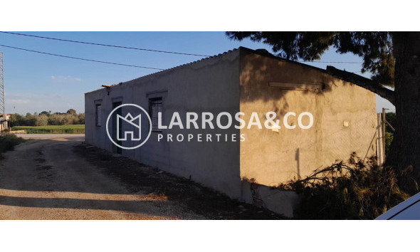 Reventa - Casa de campo - Dolores