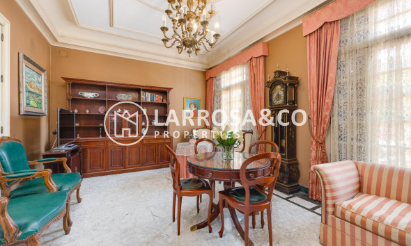 Herverkoop - Caserón - Callosa de Segura - Comunidad valenciana