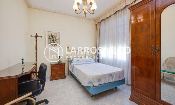 Herverkoop - Caserón - Callosa de Segura - Comunidad valenciana