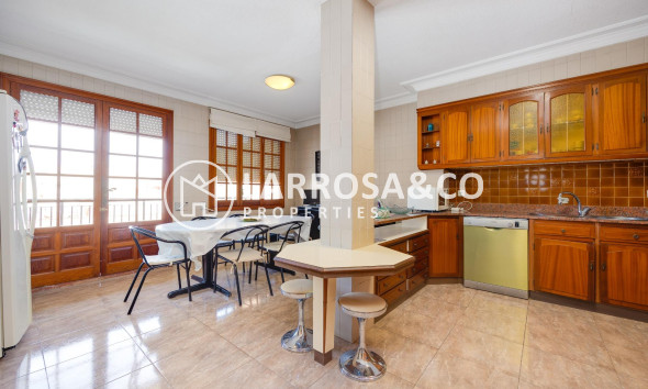 Herverkoop - Caserón - Callosa de Segura - Comunidad valenciana