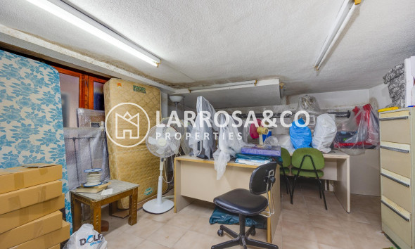 Herverkoop - Caserón - Callosa de Segura - Comunidad valenciana