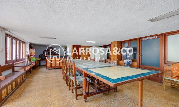 Herverkoop - Caserón - Callosa de Segura - Comunidad valenciana