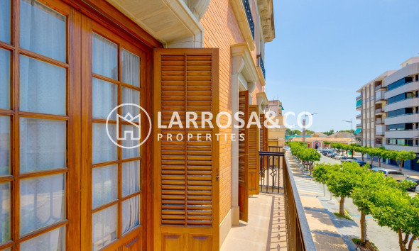 Herverkoop - Caserón - Callosa de Segura - Comunidad valenciana