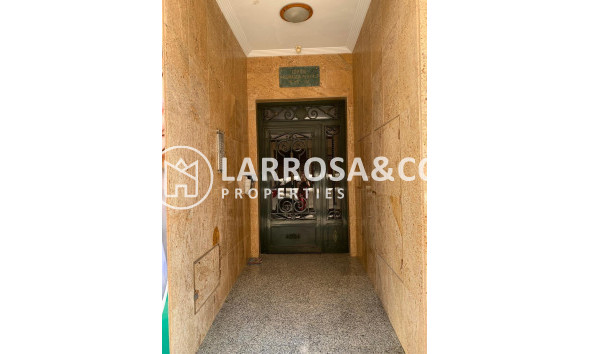 Resale - Garage - Torrevieja - Playa del cura