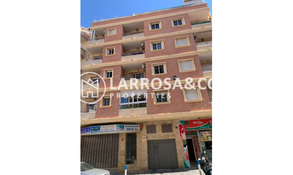 Resale - Garage - Torrevieja - Playa del cura