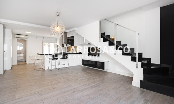 Вторичный рынок - Дом - Торревьеха - Aguas Nuevas