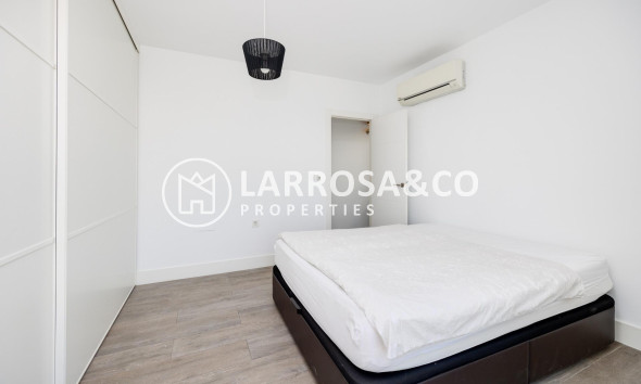 Вторичный рынок - Дом - Торревьеха - Aguas Nuevas