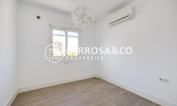 Вторичный рынок - Дом - Торревьеха - Aguas Nuevas