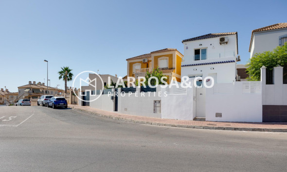 Вторичный рынок - Дом - Торревьеха - Aguas Nuevas