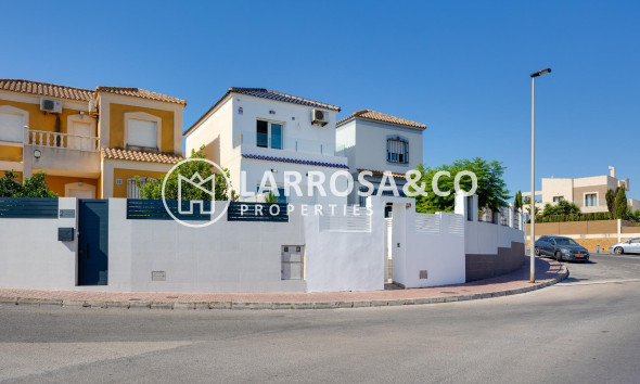 Вторичный рынок - Дом - Торревьеха - Aguas Nuevas