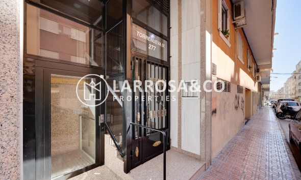 Herverkoop - Apartment - Torrevieja - Playa del cura