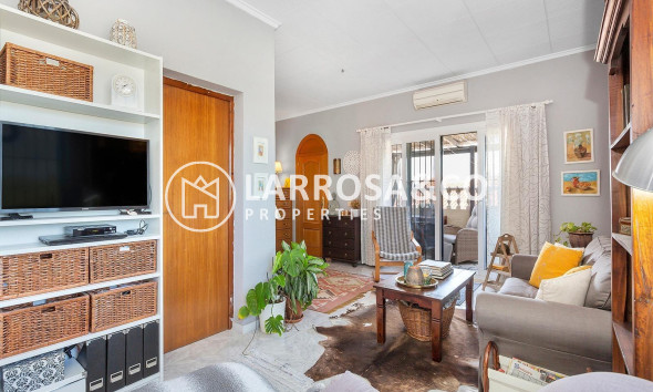Resale - Bungalow - Torrevieja - La Siesta - El Salado - Torreta