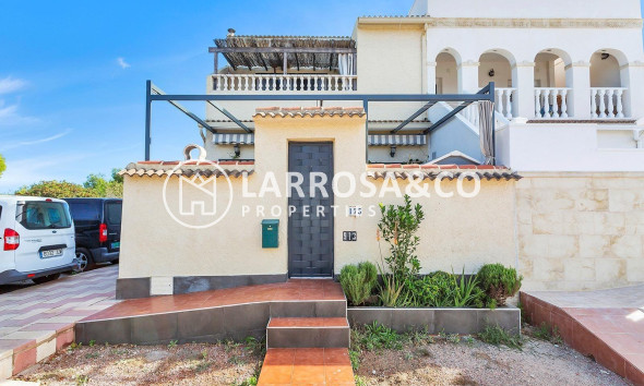 Resale - Bungalow - Torrevieja - La Siesta - El Salado - Torreta