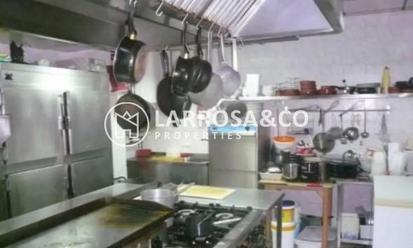 Вторичный рынок - Коммерческая площадь - Торревьеха - Acequion