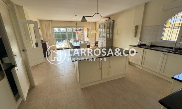 Reventa - Chalet - Orihuela costa - Playa Flamenca