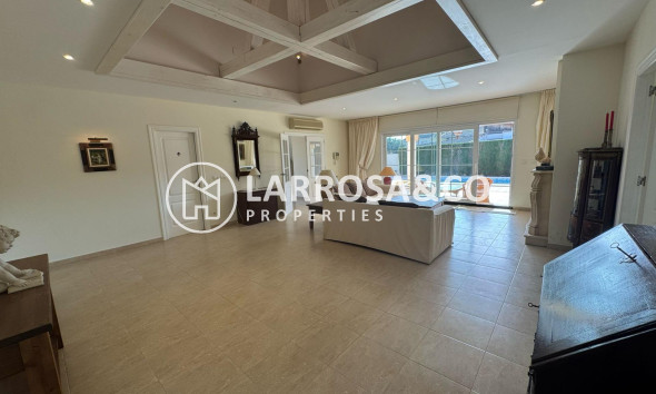 Reventa - Chalet - Orihuela costa - Playa Flamenca