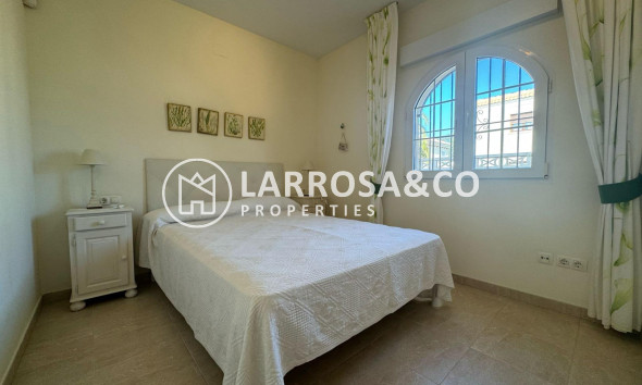 Reventa - Chalet - Orihuela costa - Playa Flamenca