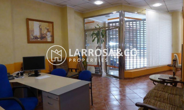 A Vendre - Commercial space - Torrevieja - torrevieja